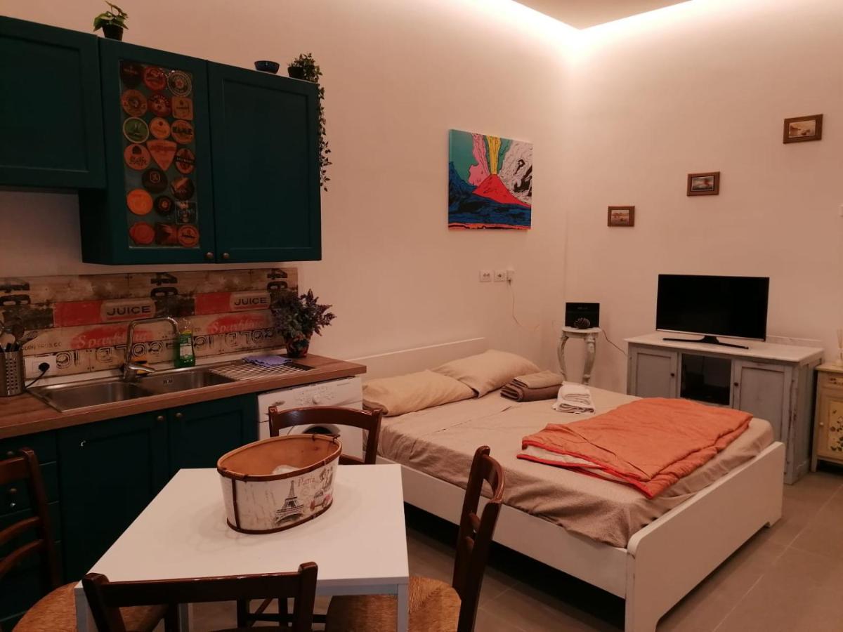 Casa Al Vino Lägenhet Portici Exteriör bild
